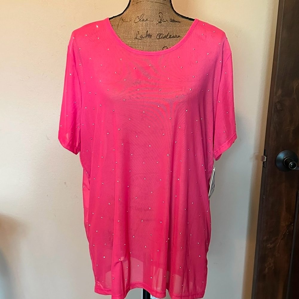 Cute pink plus top-New without tag!